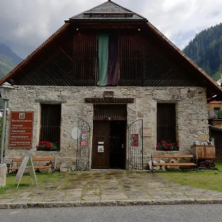 Holiday home Hoellbacher