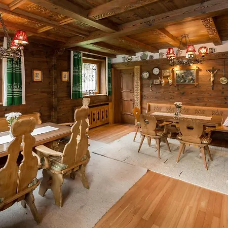 Ferienhaus Höllbacher *