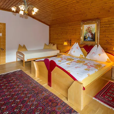 Ferienhaus Höllbacher *